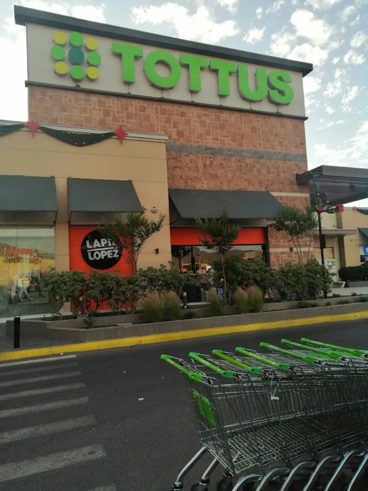 Open Plaza Ovalle