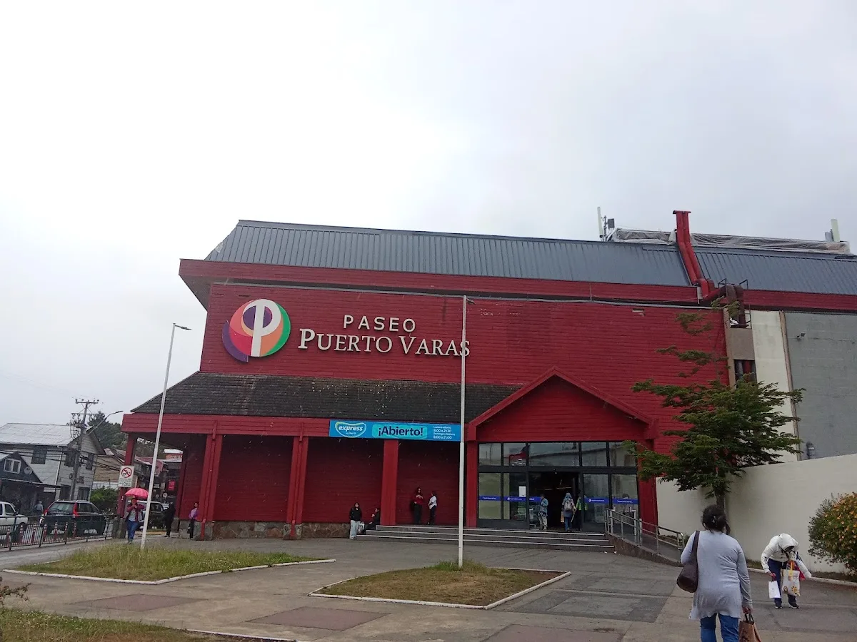 Mall Paseo Puerto Varas