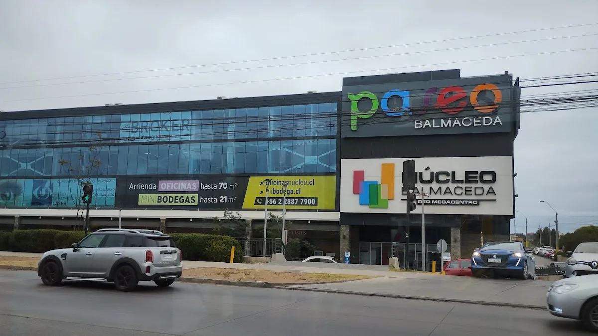 Mall Paseo Balmaceda