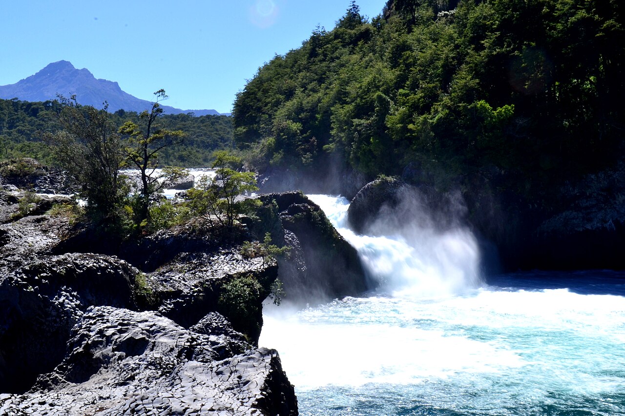 Saltos del Petrohué